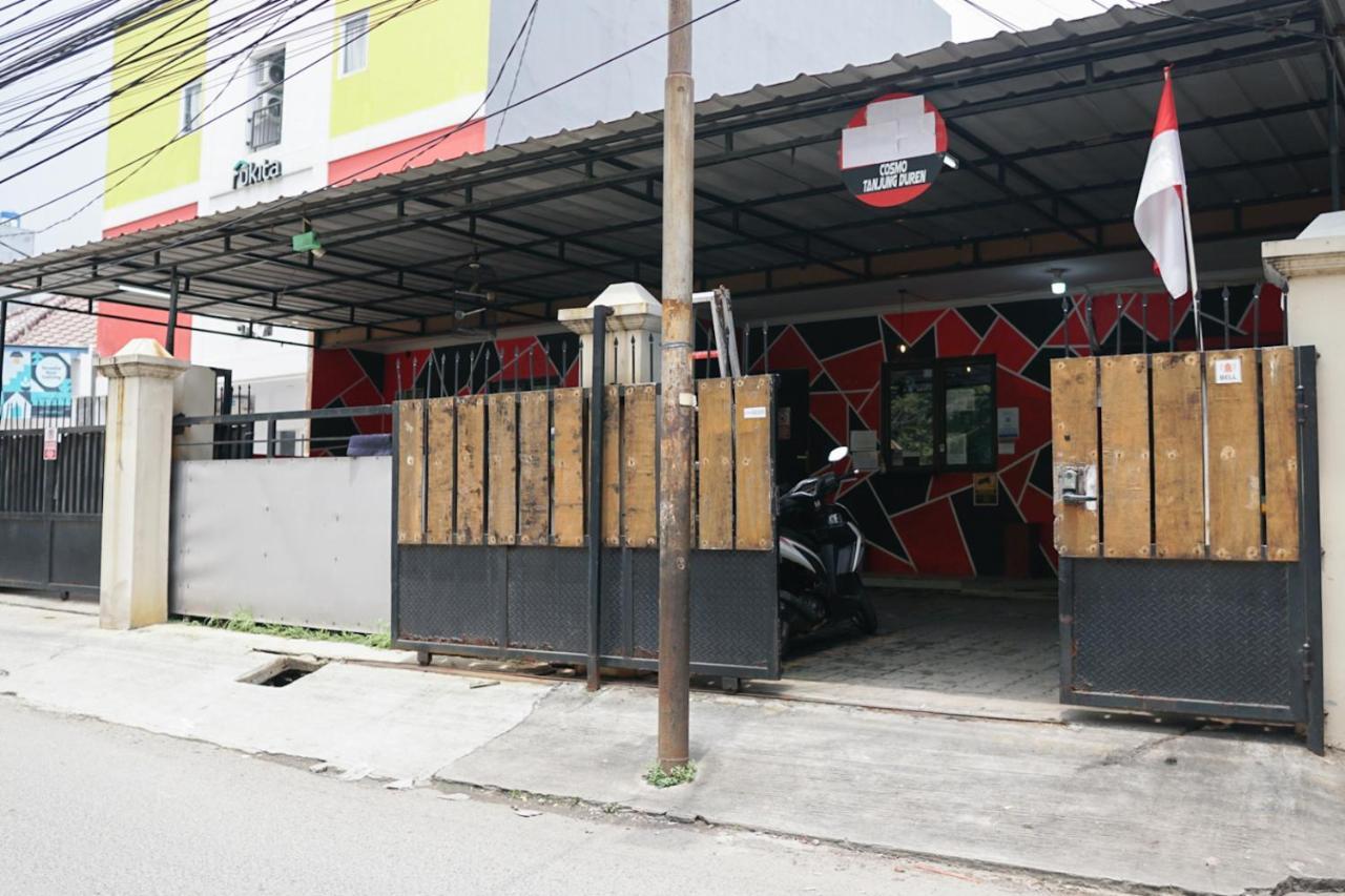 Cosmo Tanjung Duren Mitra Reddoorz Dżakarta Zewnętrze zdjęcie